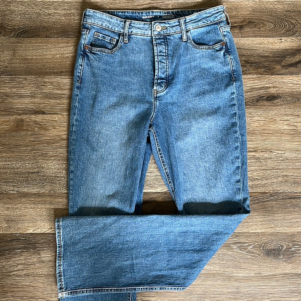 Old Navy Extra High Rise Kicker Boot Cut Light Wash Button Fly